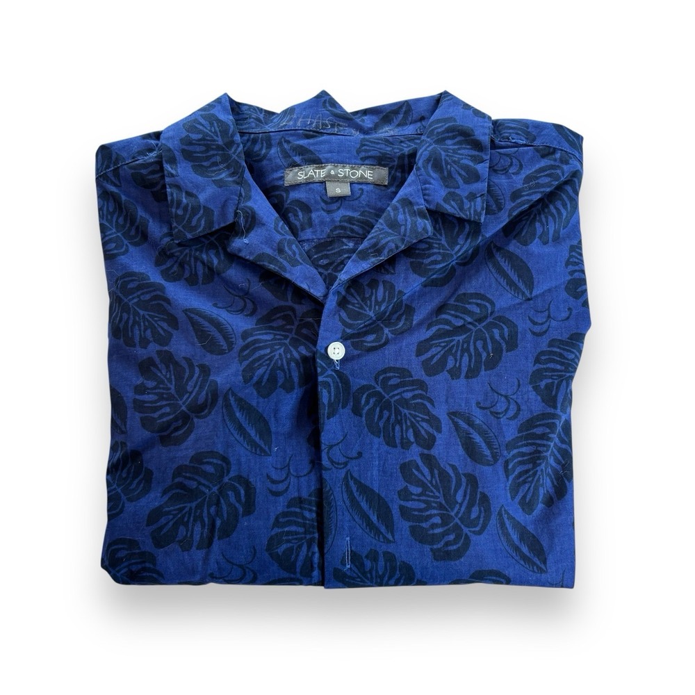 Slate & Stone Shirt Mens S Blue/Black Button Up Short Sleeve, Floral Leaf Print